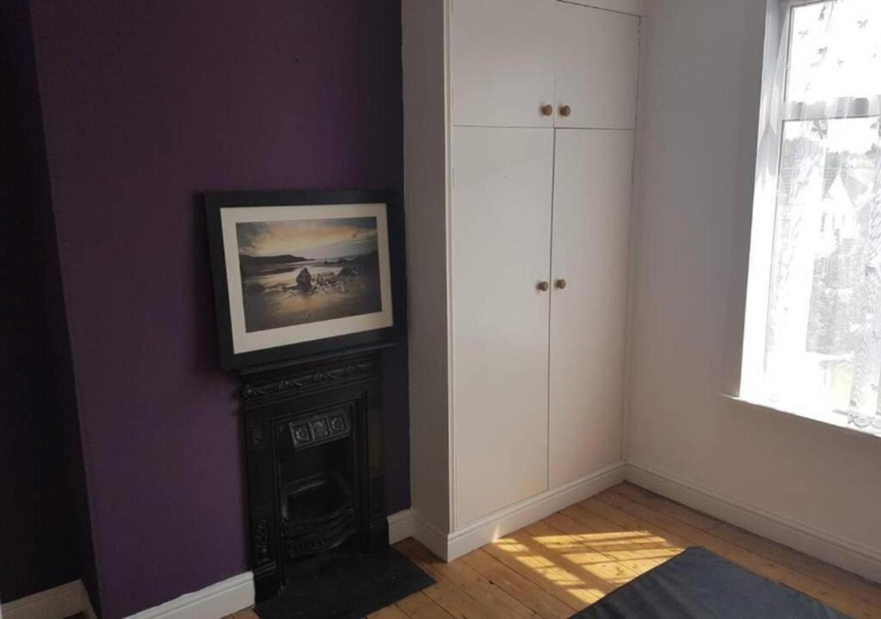 4 Bedroom House For Corporate Stays In Kettering Eksteriør bilde